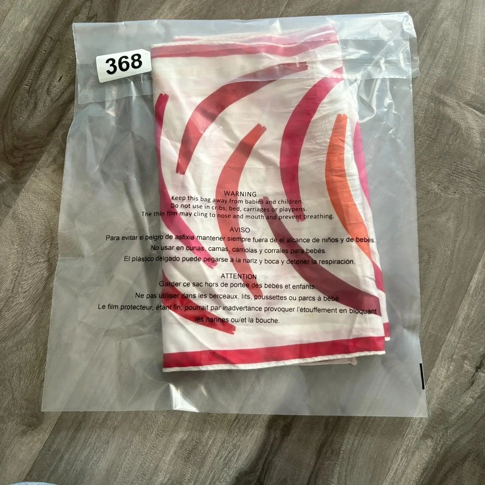 Vintage AVON Japan Scarf‎ Red Pink Brushstroke 100% Acetate 50